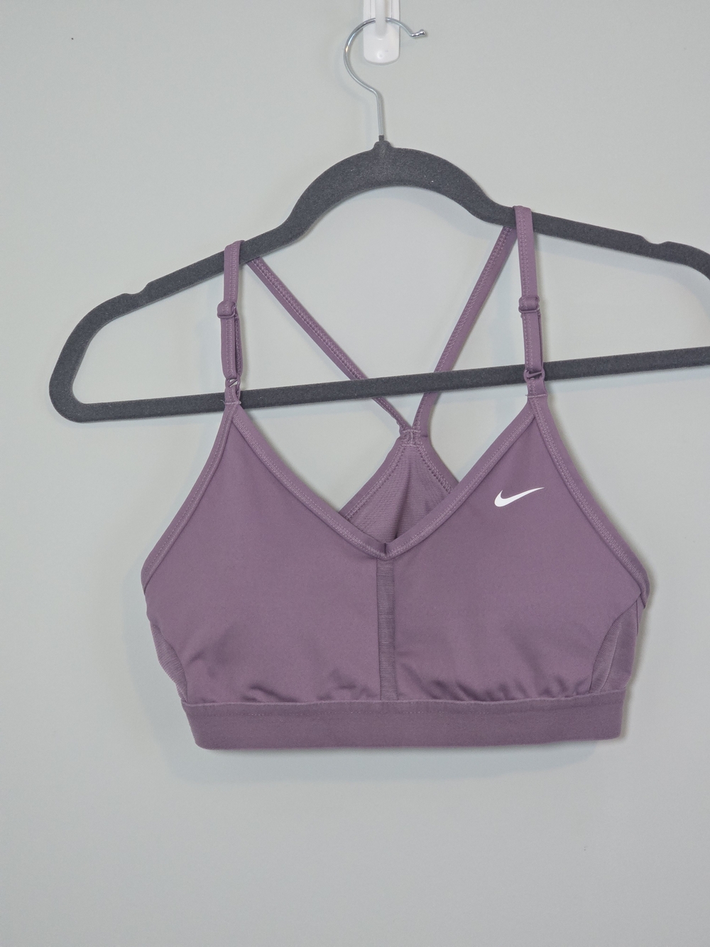 Nike Indy V-Neck Low Support Sports Bra Violet Dust Purple Women's M